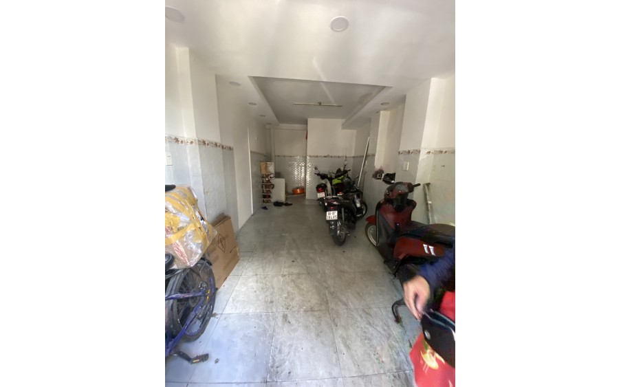 BÁN NHÀ QUẬN 3 HẺM XE TẢI 62M2 3 TẦNG NGANG 5.5 M DÒNG TIỀN 35T TRẦN VĂN ĐANG 7.9 TỶ.